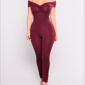 Fashionnova jumpsuit size small new